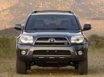 Toyota 4Runner 2005 года
